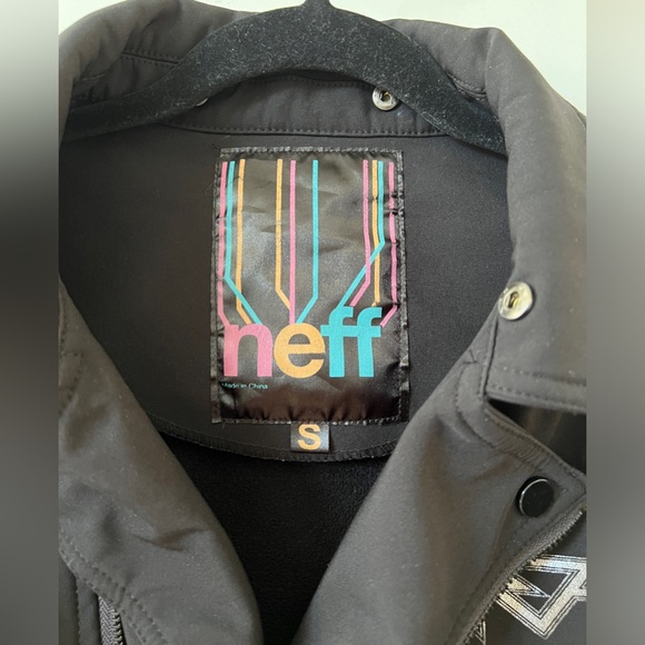 Neff Black Snowboarding Jacket - Small - Picture 3 of 9